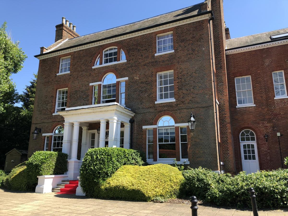 Best Western Moore Place Hotel Milton Keynes Exterior foto